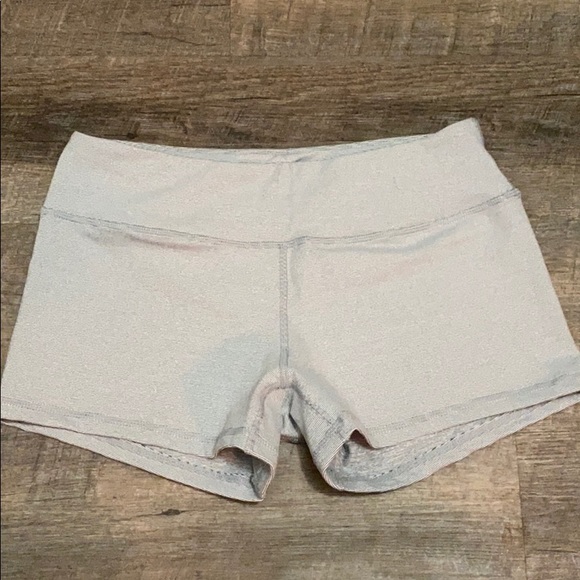 🤍SOLD DO NOT BUY BP Booty Shorts M🤍 - Picture 5 of 6